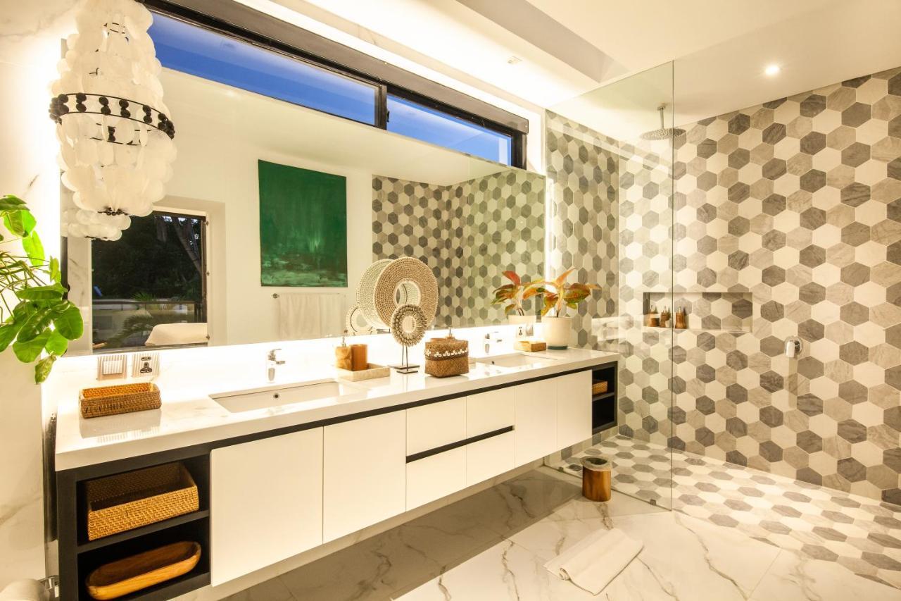 Luxury Villa Devina I Seminyak I Yoga & Gym Bagian luar foto