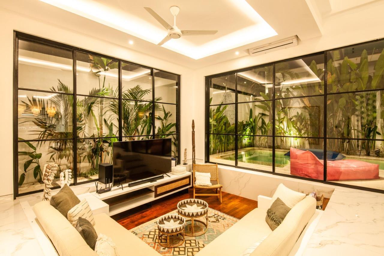 Luxury Villa Devina I Seminyak I Yoga & Gym Bagian luar foto